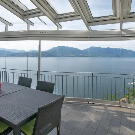 Casa Panoramica By Holiday World Cannero Riviera